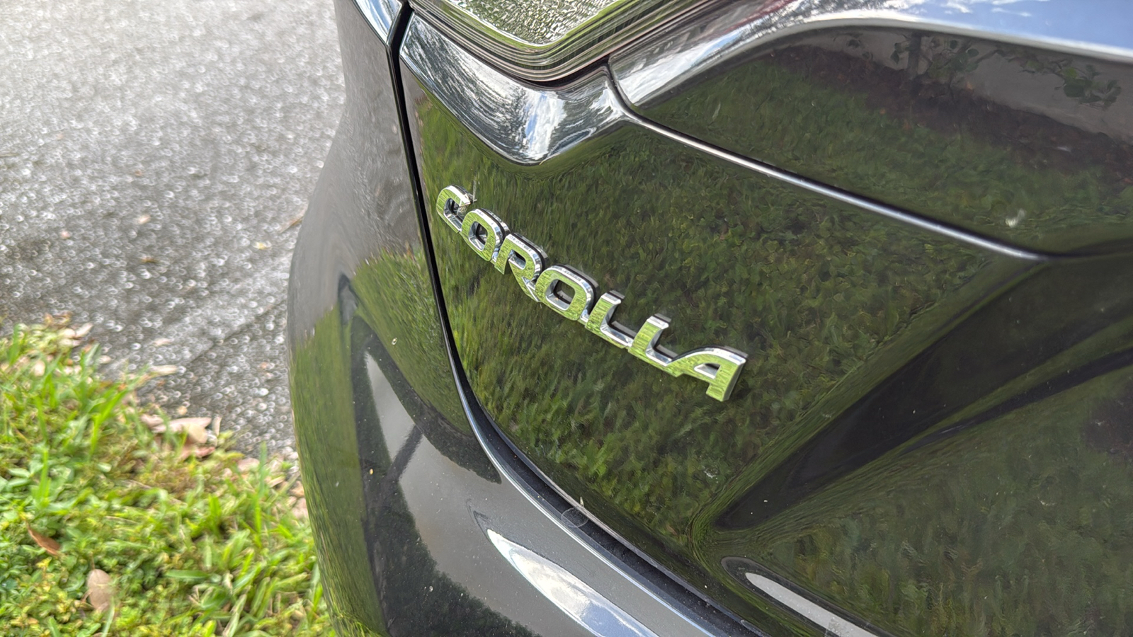 2023 Toyota Corolla LE 7