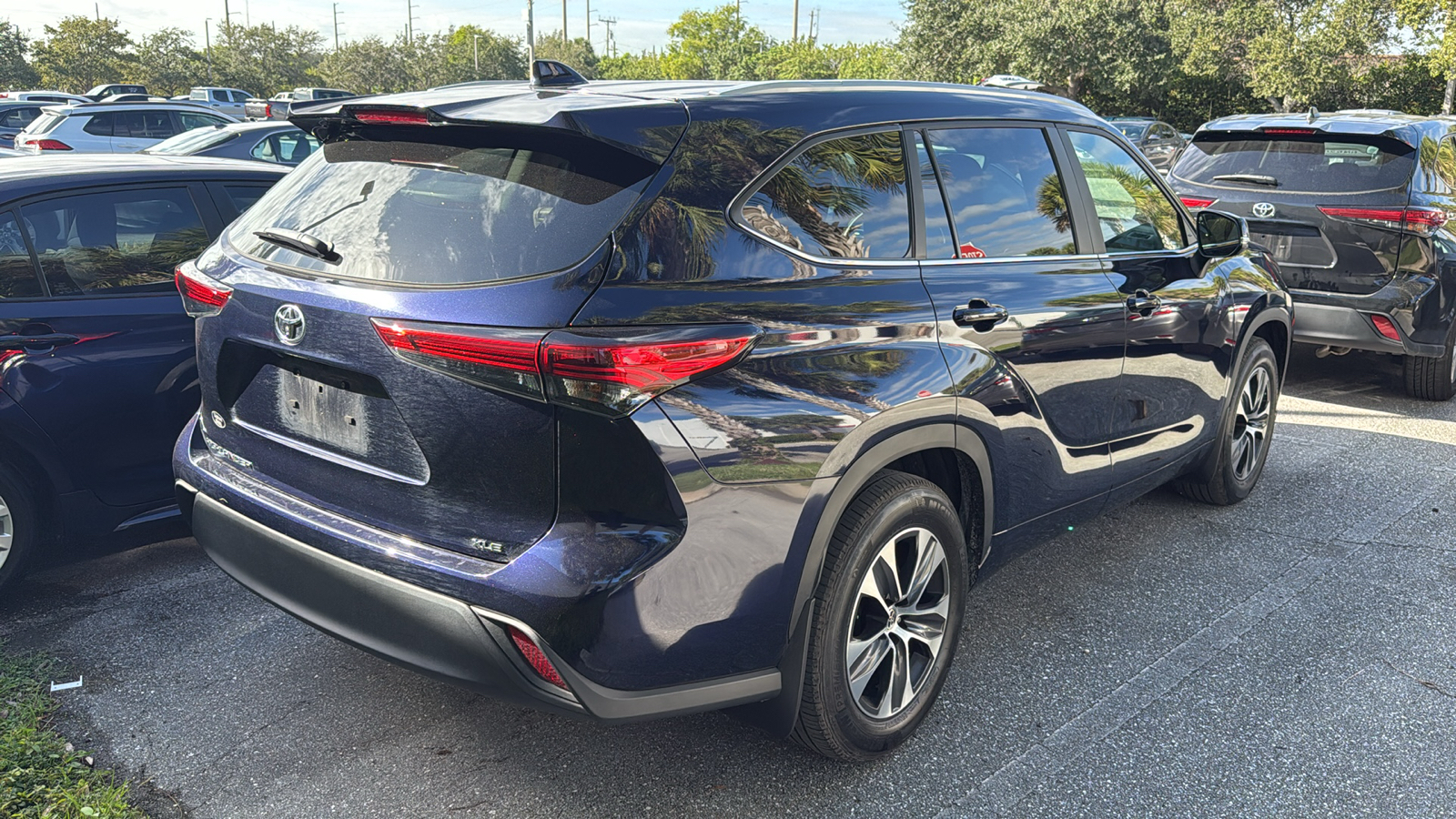 2023 Toyota Highlander XLE 7