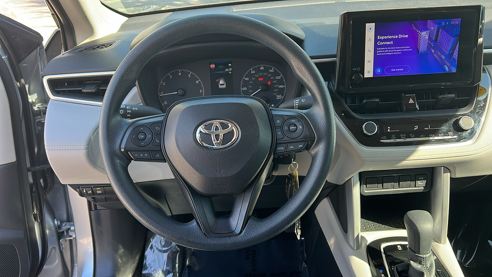 2023 Toyota Corolla Cross L 19