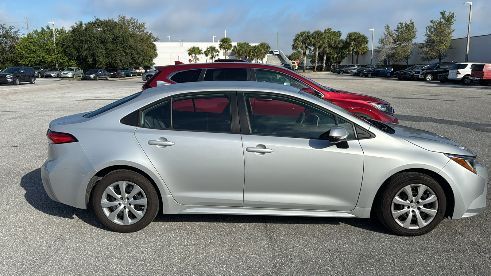 2020 Toyota Corolla LE 9