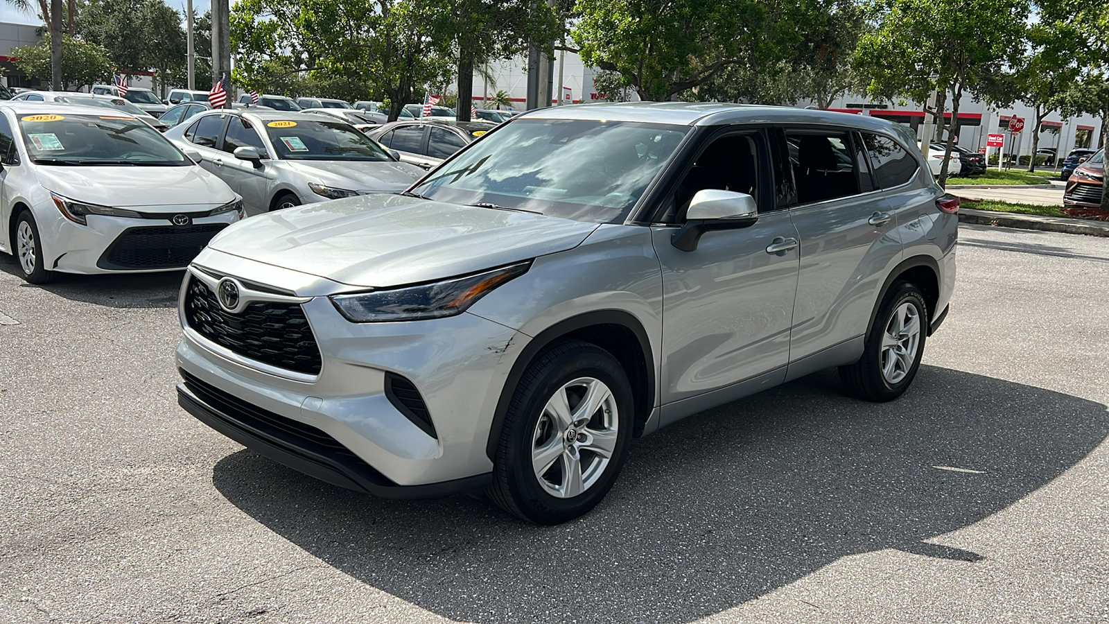 2021 Toyota Highlander L 3