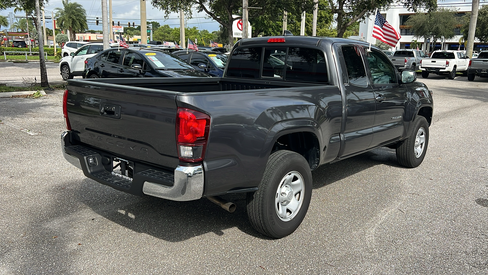 2023 Toyota Tacoma SR 8