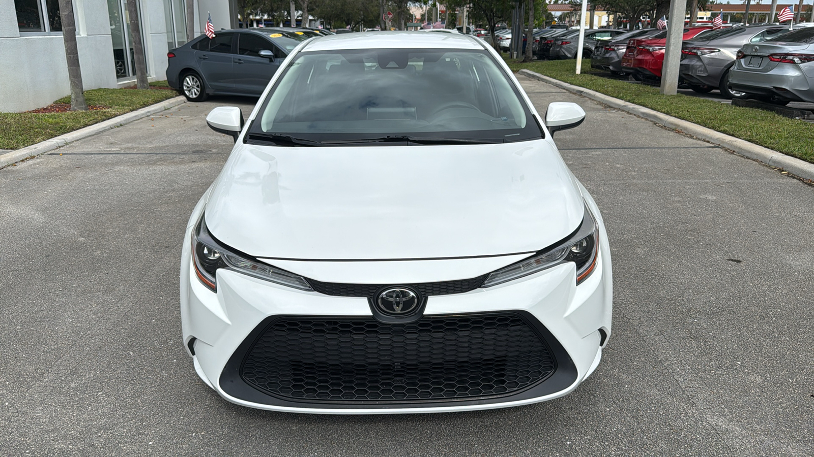 2020 Toyota Corolla LE 2