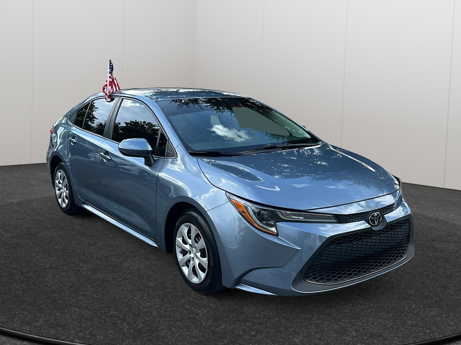 2020 Toyota Corolla LE 1