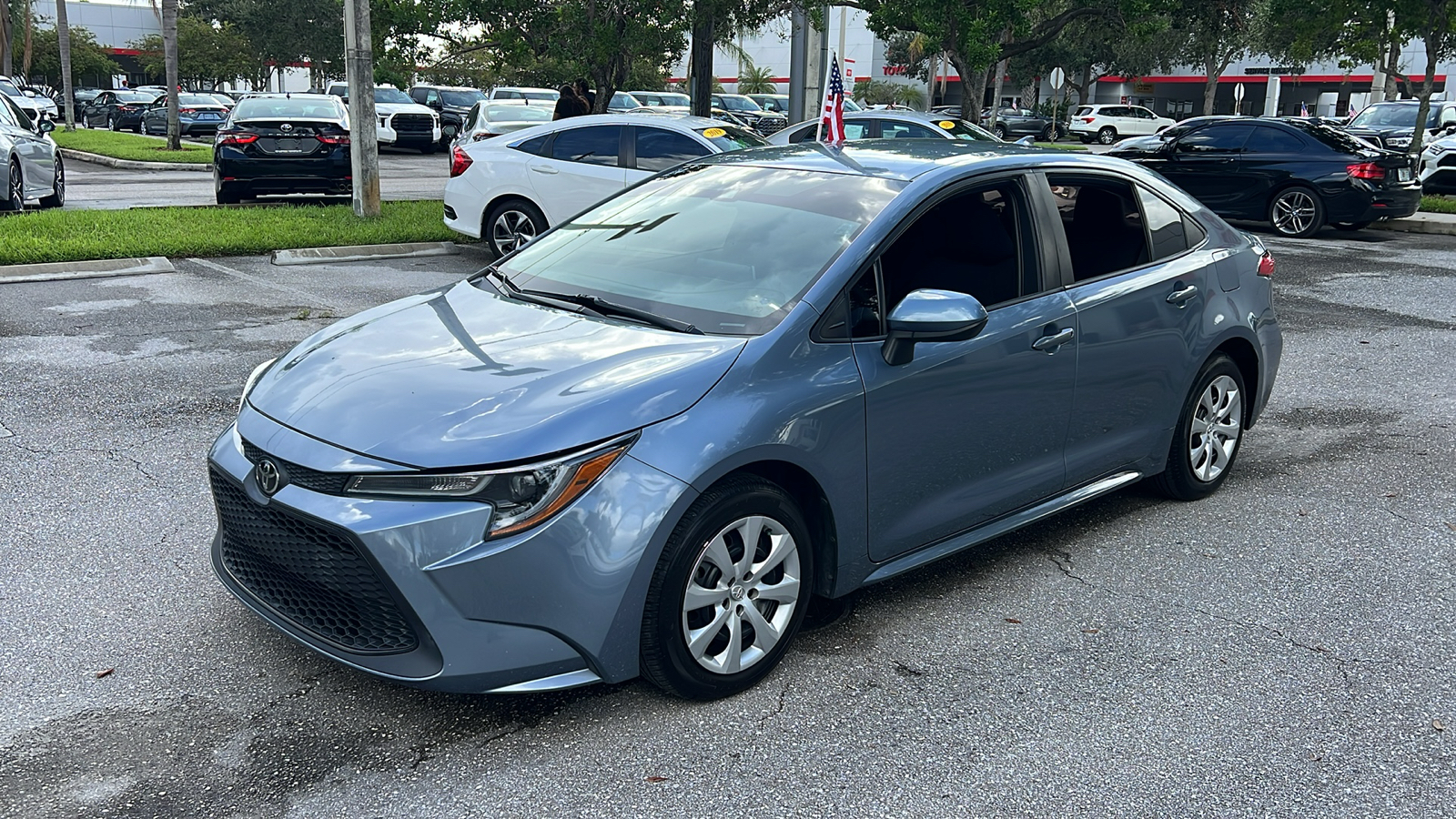 2020 Toyota Corolla LE 3