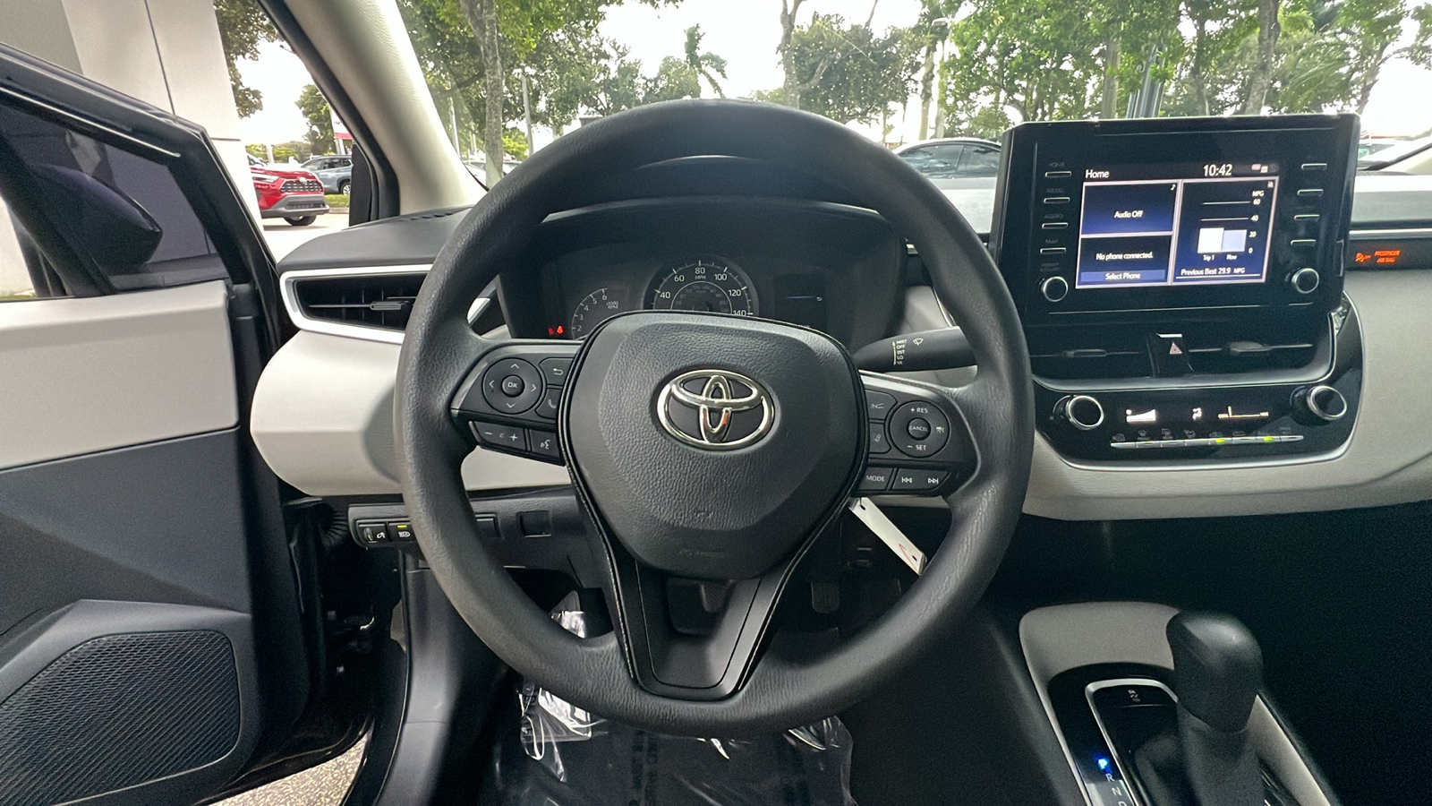 2020 Toyota Corolla L 18