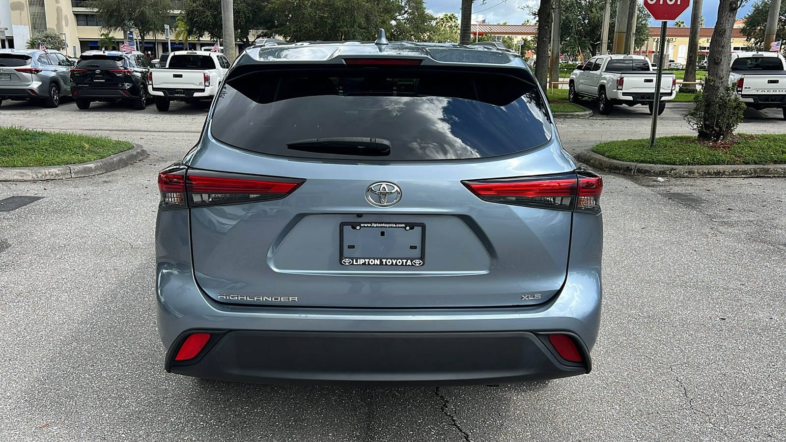 2022 Toyota Highlander XLE 6