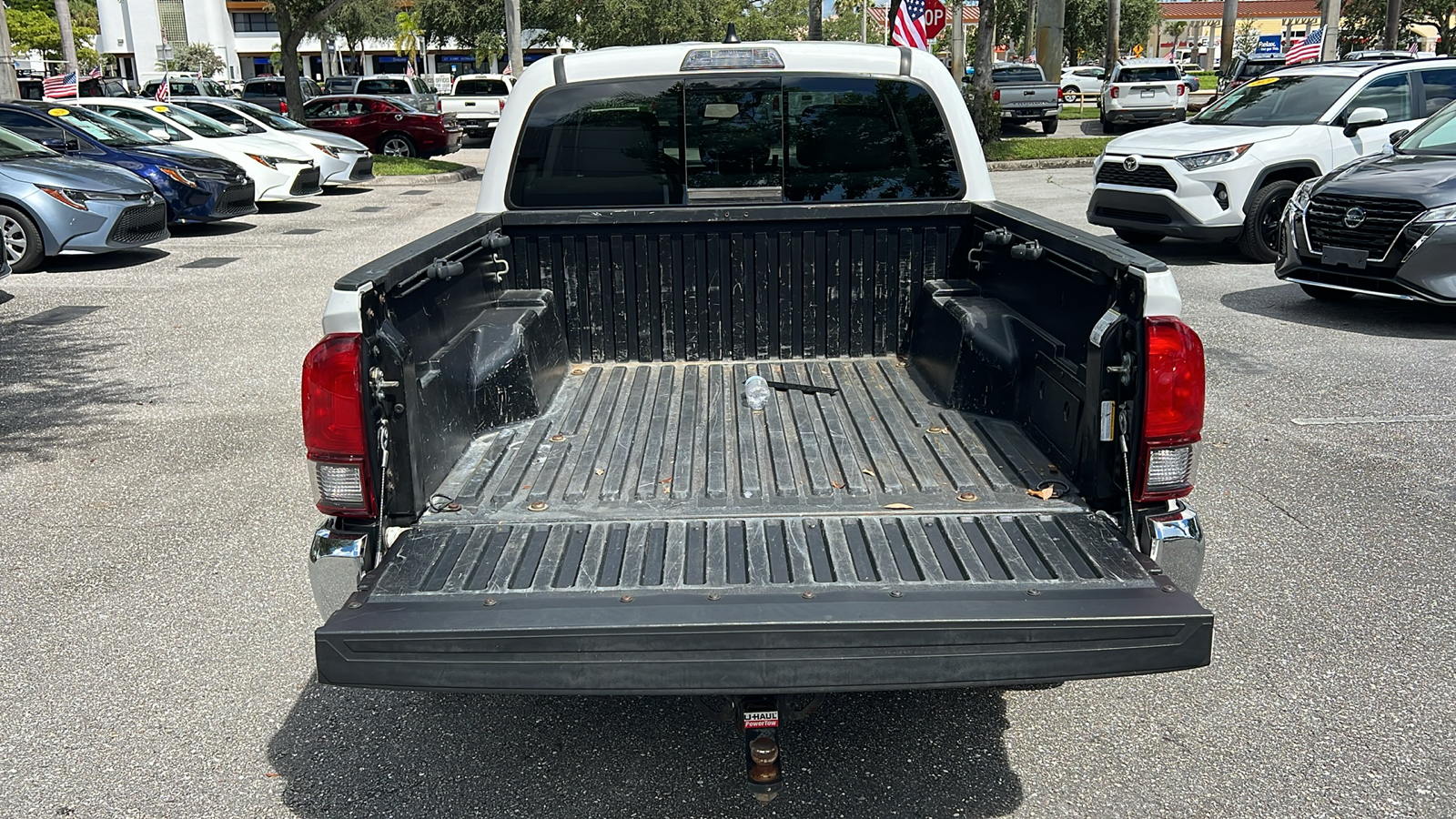 2021 Toyota Tacoma SR5 8