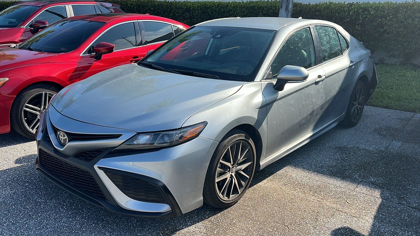 2023 Toyota Camry SE 3