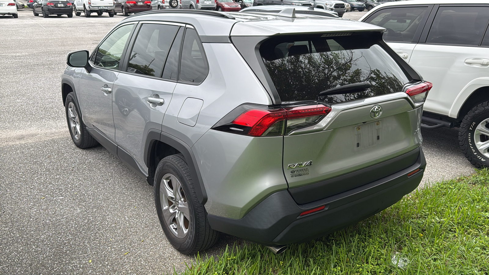 2023 Toyota RAV4 XLE 4