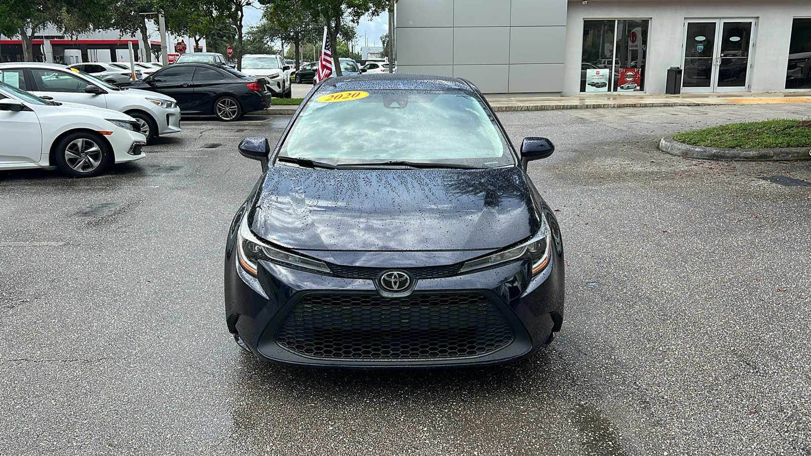 2020 Toyota Corolla LE 2