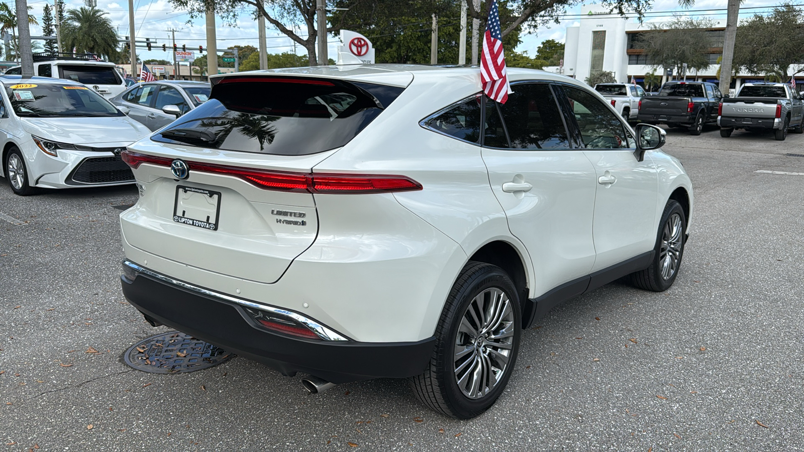 2022 Toyota Venza Limited 11