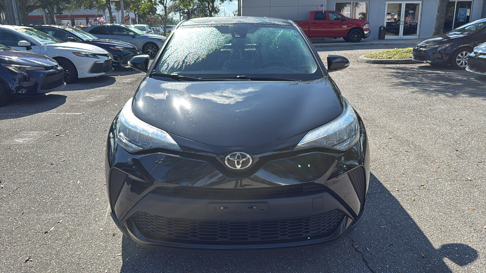 2020 Toyota C-HR LE 2