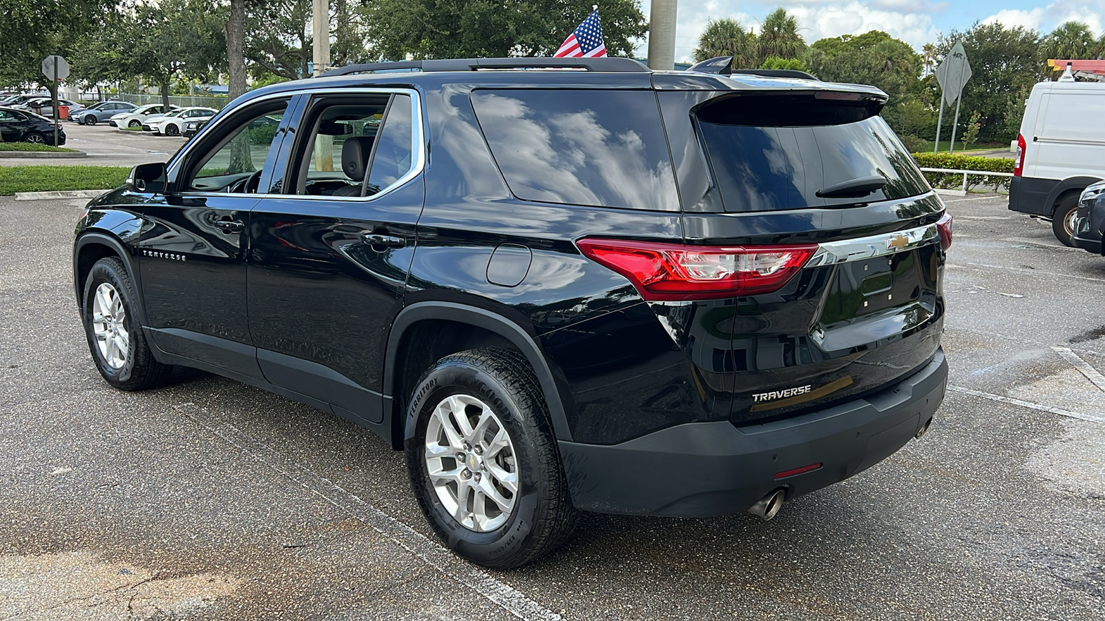 2021 Chevrolet Traverse LT Leather 5