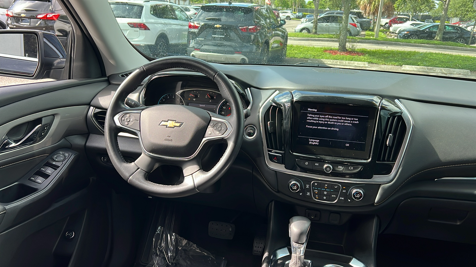 2021 Chevrolet Traverse LT Leather 15