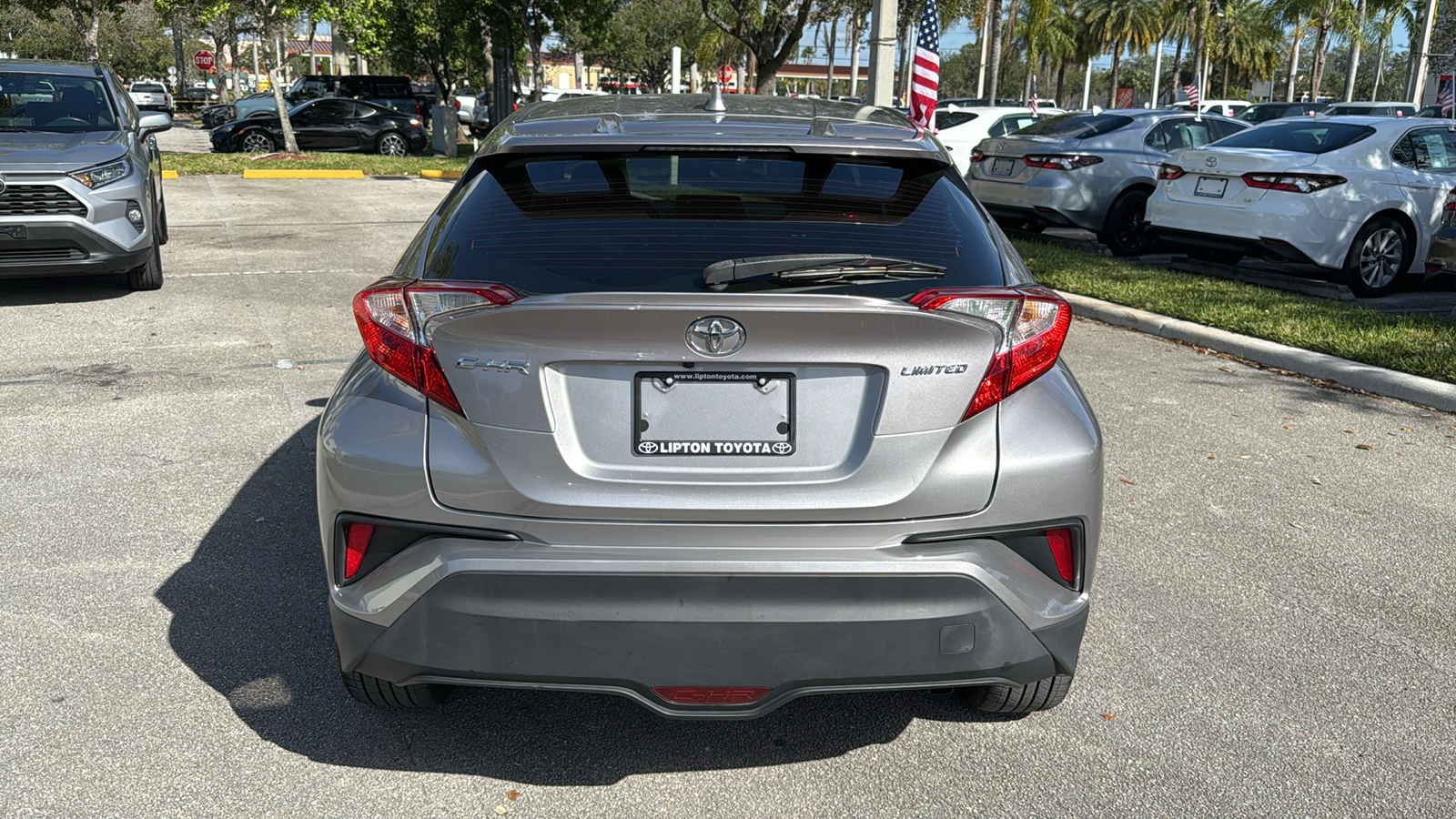 2020 Toyota C-HR Limited 6