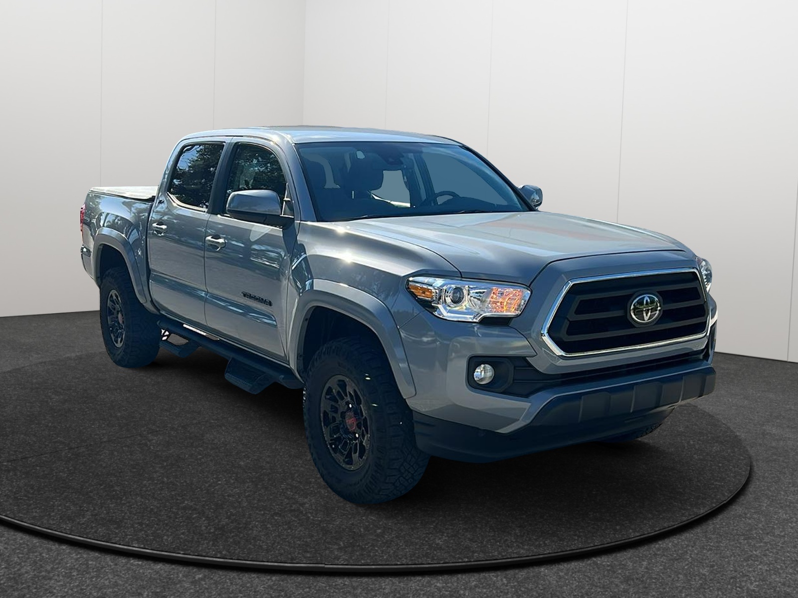 2021 Toyota Tacoma SR5 1