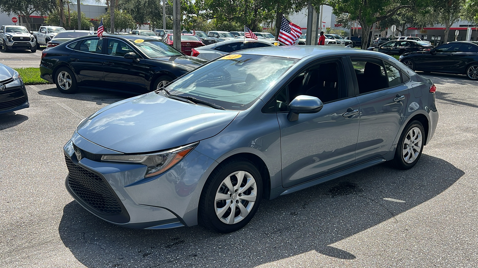 2021 Toyota Corolla LE 3