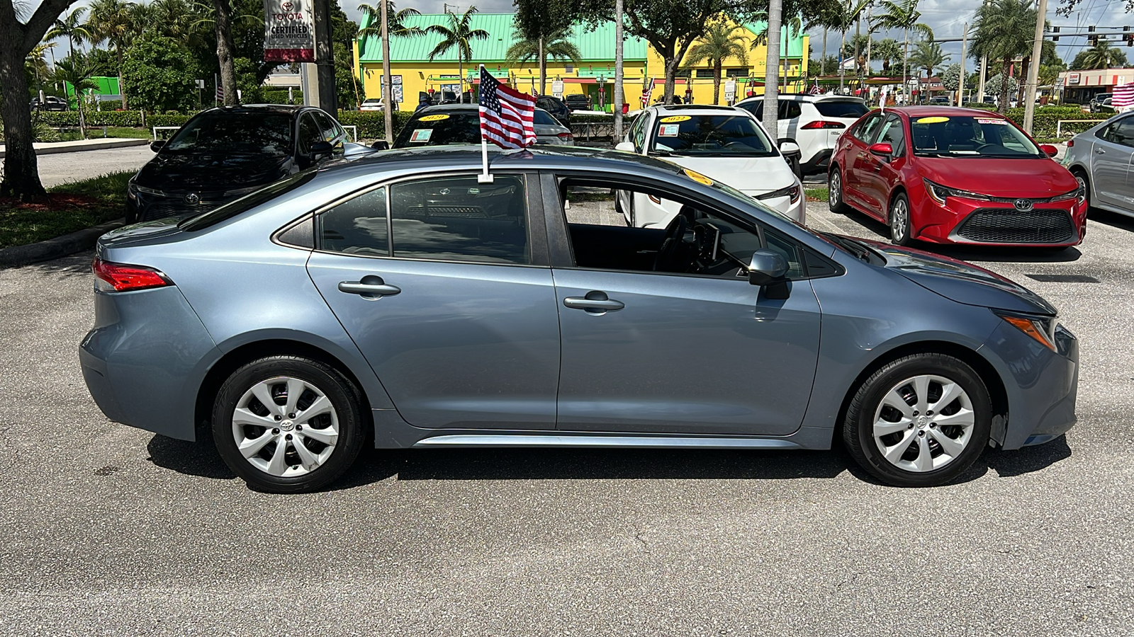 2021 Toyota Corolla LE 11