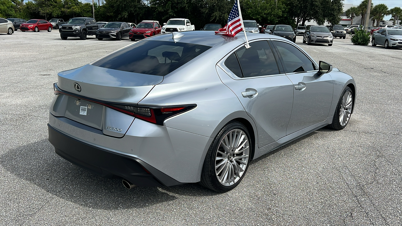 2023 Lexus IS 300 8