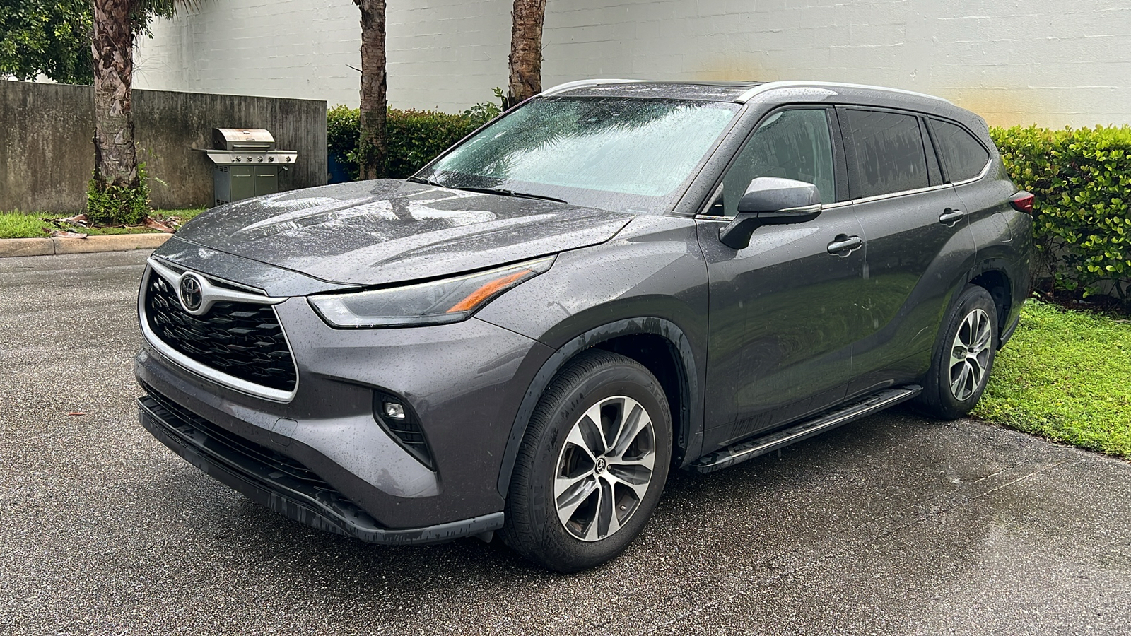 2022 Toyota Highlander XLE 3