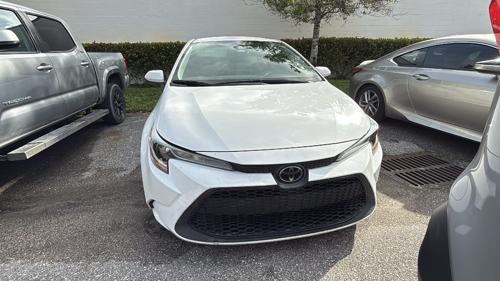 2020 Toyota Corolla LE 2