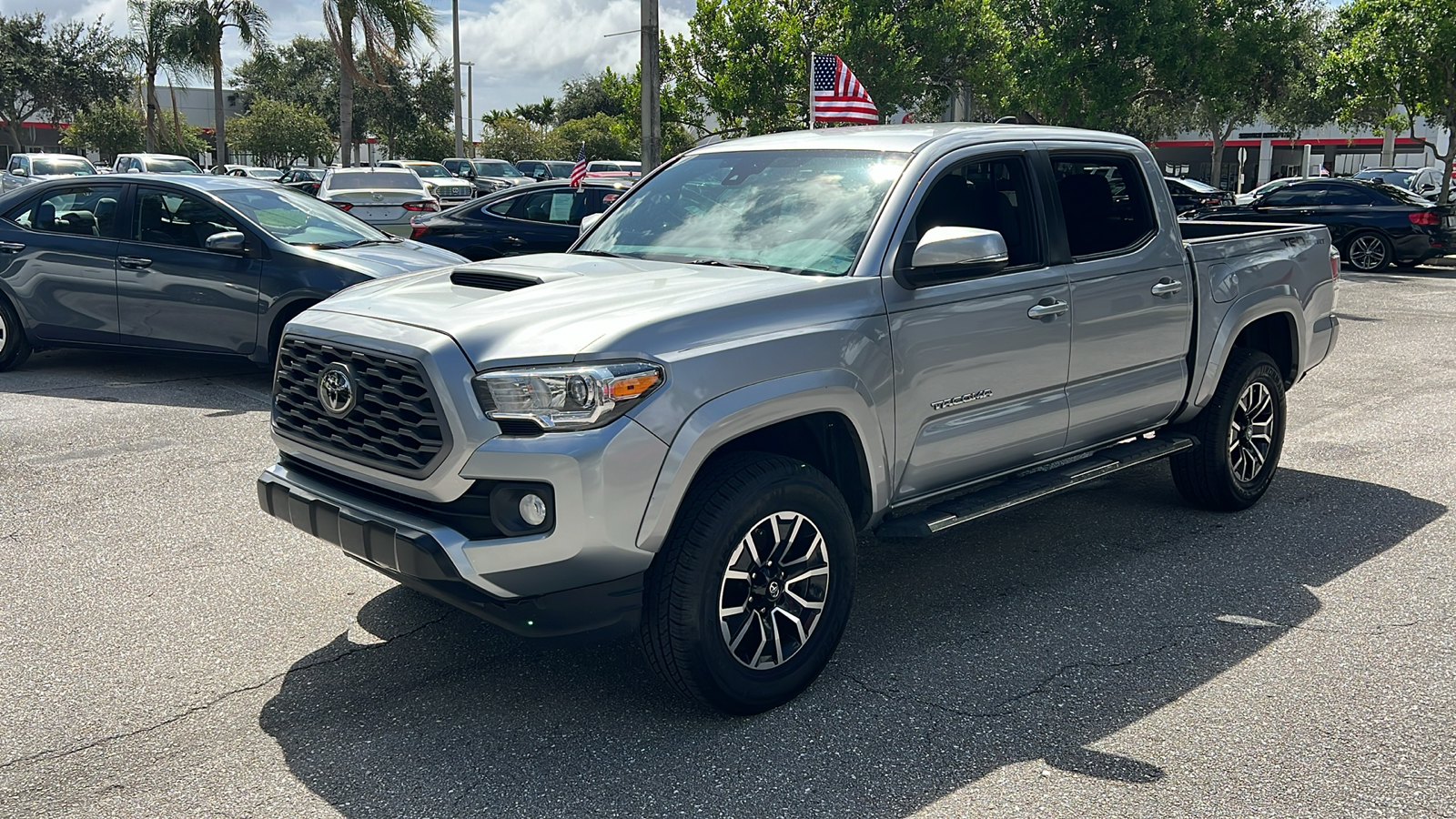 2020 Toyota Tacoma TRD Sport 3