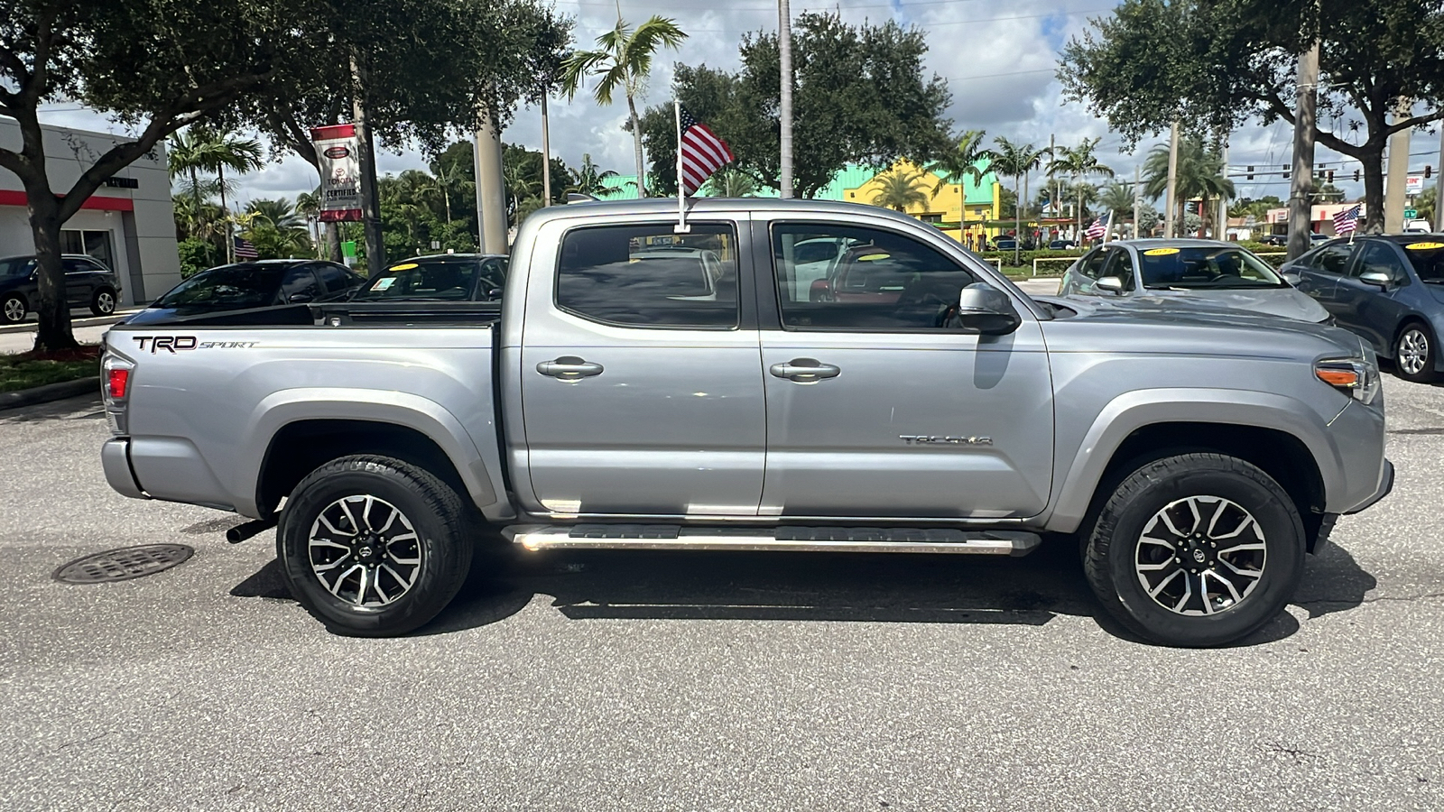 2020 Toyota Tacoma TRD Sport 10