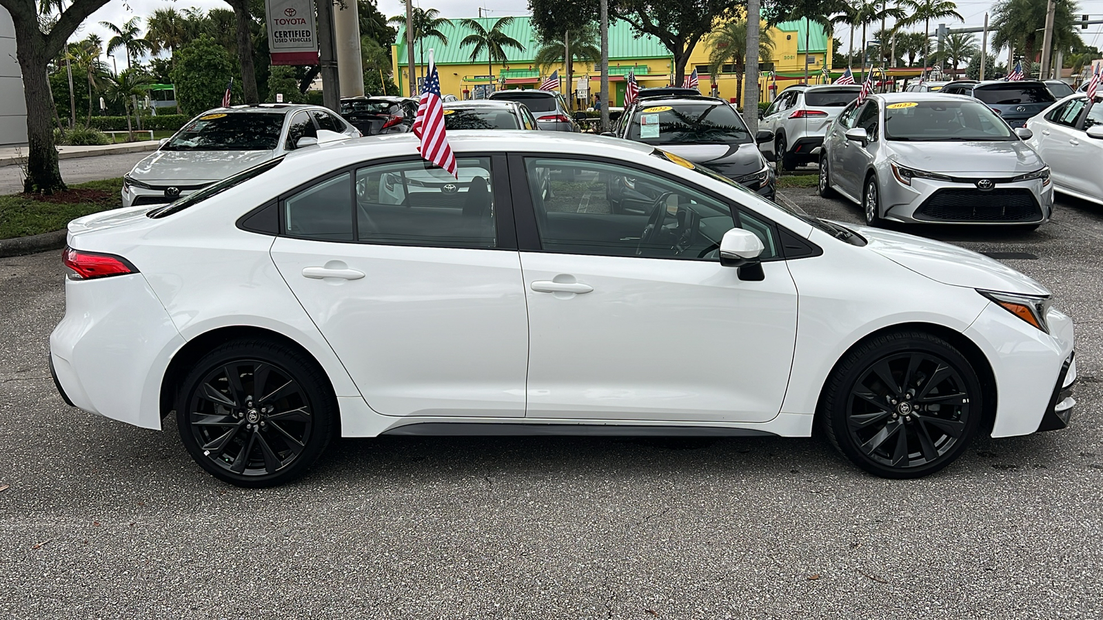 2023 Toyota Corolla SE 11