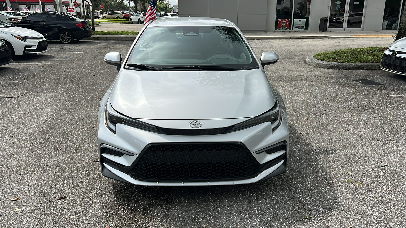 2023 Toyota Corolla SE 2