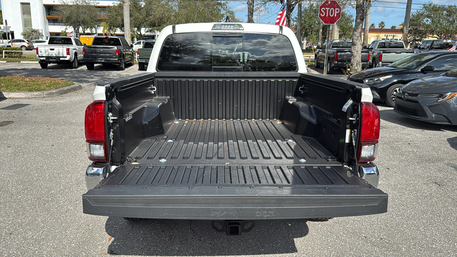 2021 Toyota Tacoma SR5 8