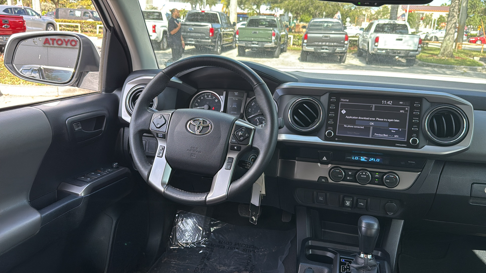 2021 Toyota Tacoma SR5 14