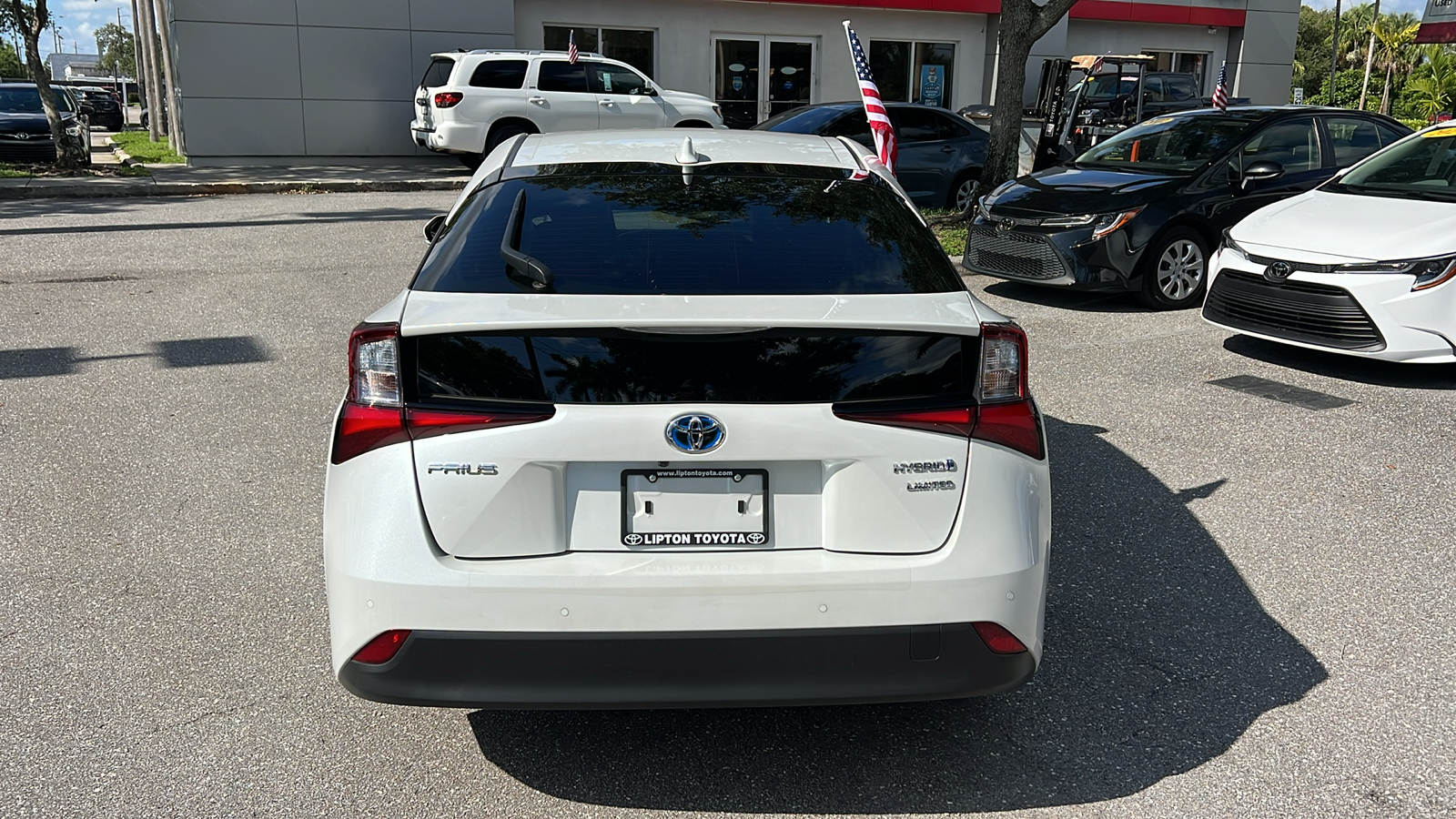 2022 Toyota Prius Limited 6