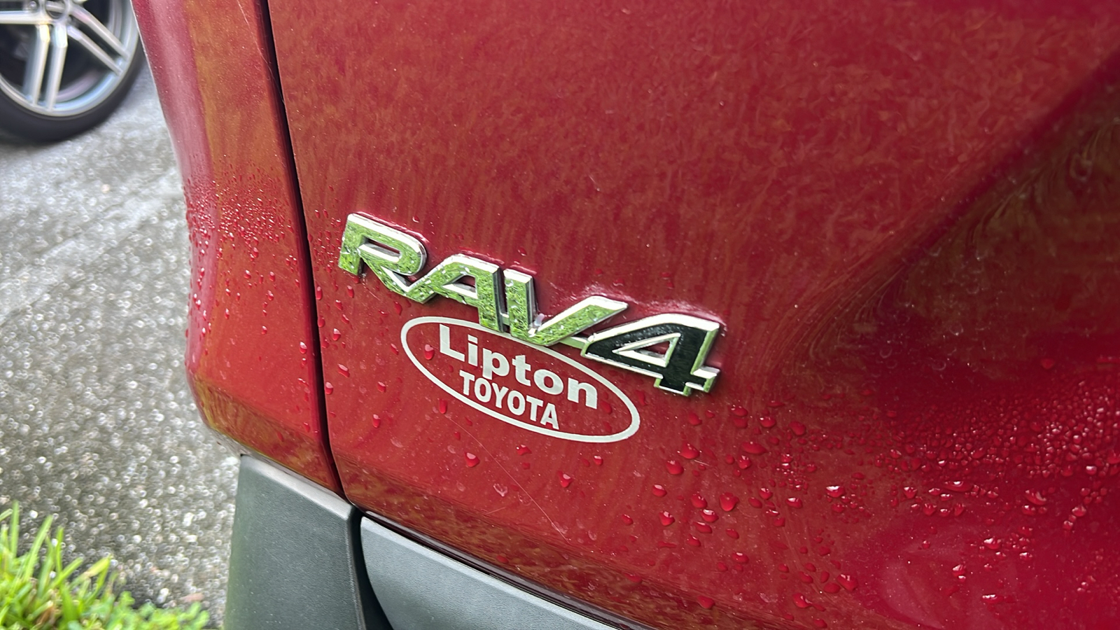 2021 Toyota RAV4 XLE Premium 6