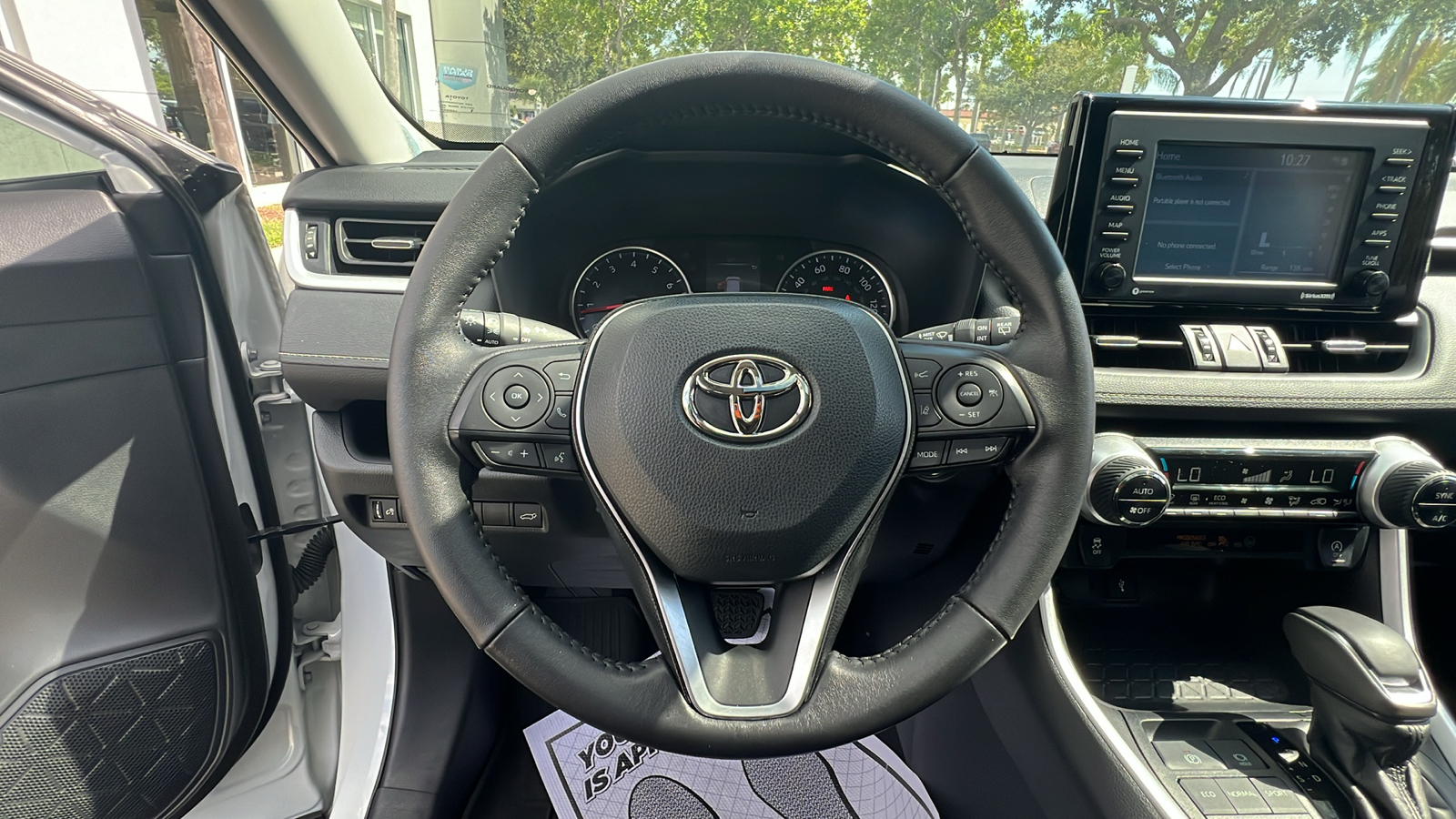2021 Toyota RAV4 XLE Premium 21