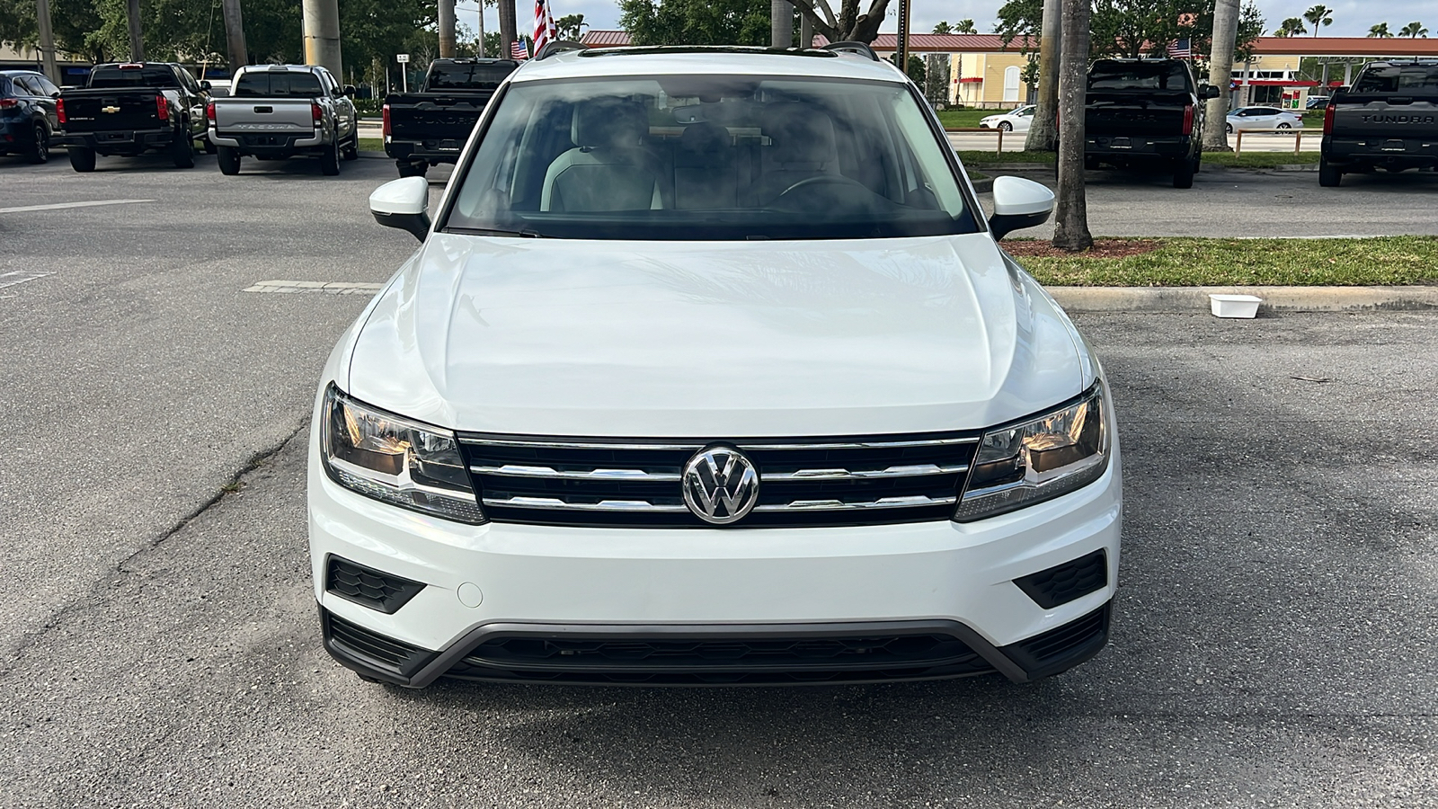 2021 Volkswagen Tiguan 2.0T SE 2