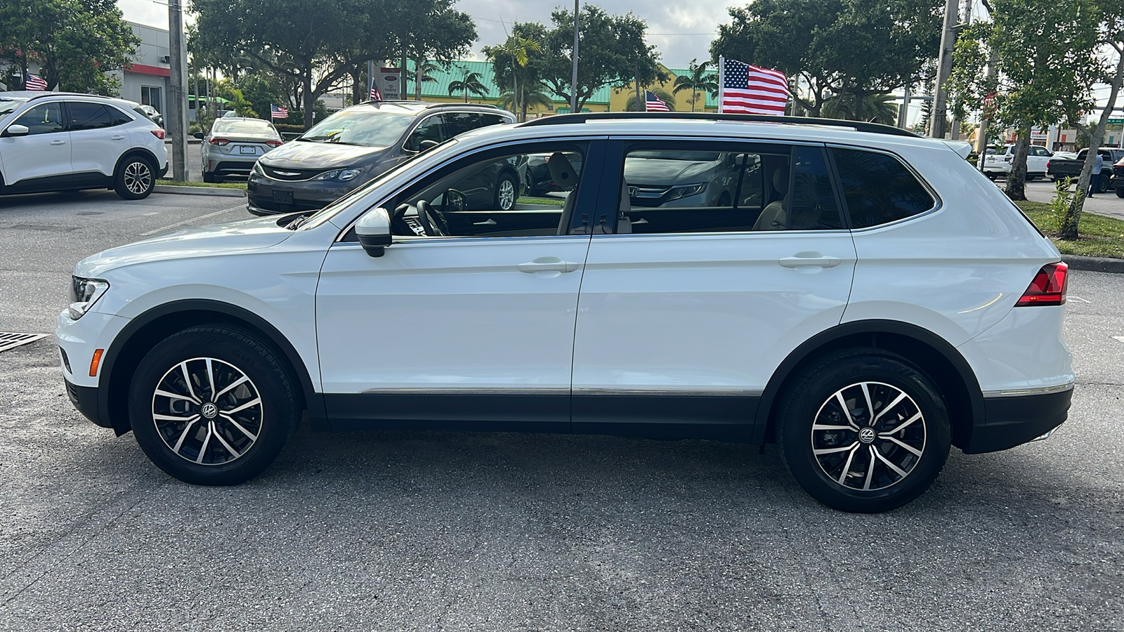 2021 Volkswagen Tiguan 2.0T SE 4