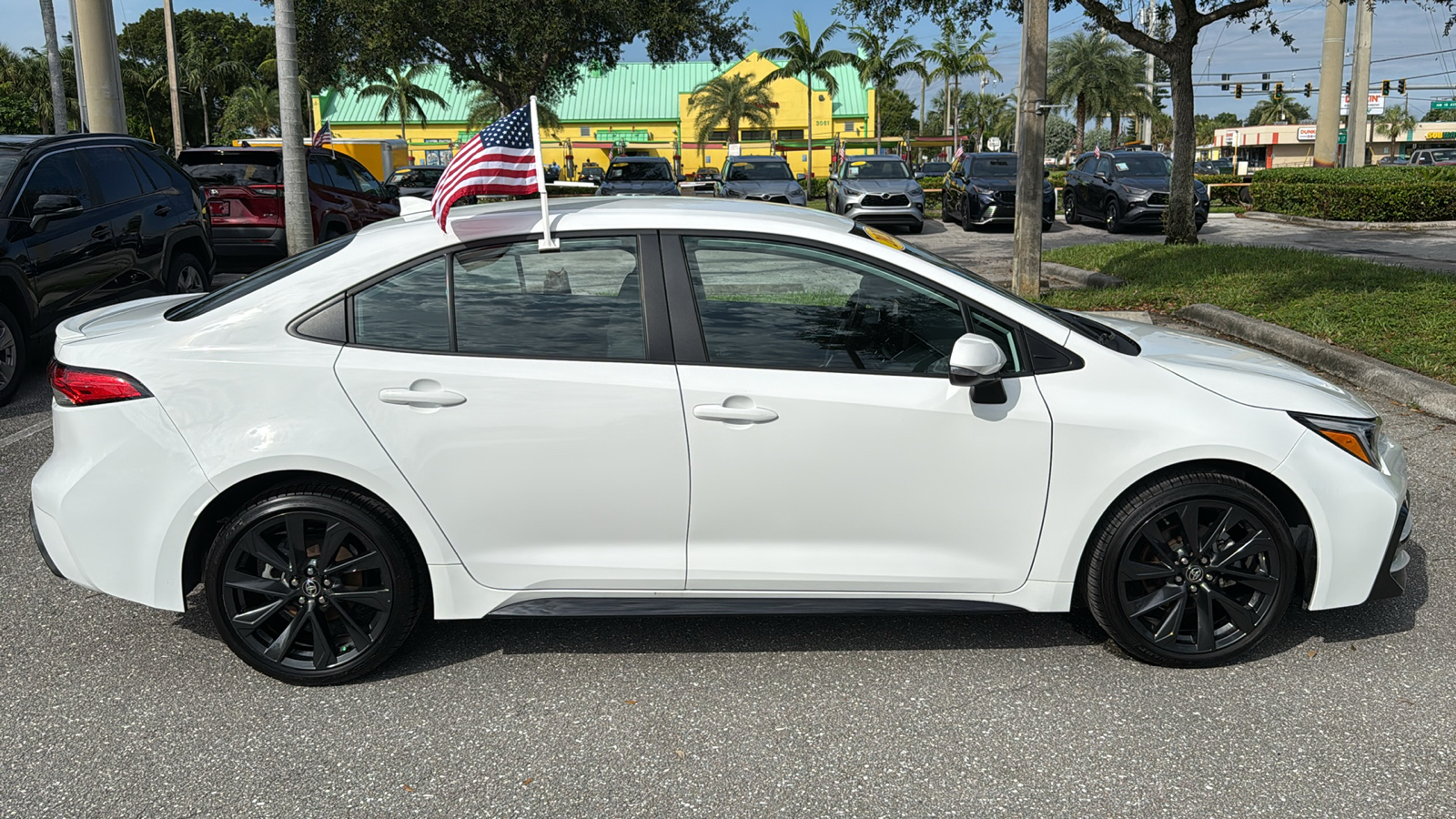 2023 Toyota Corolla SE 11