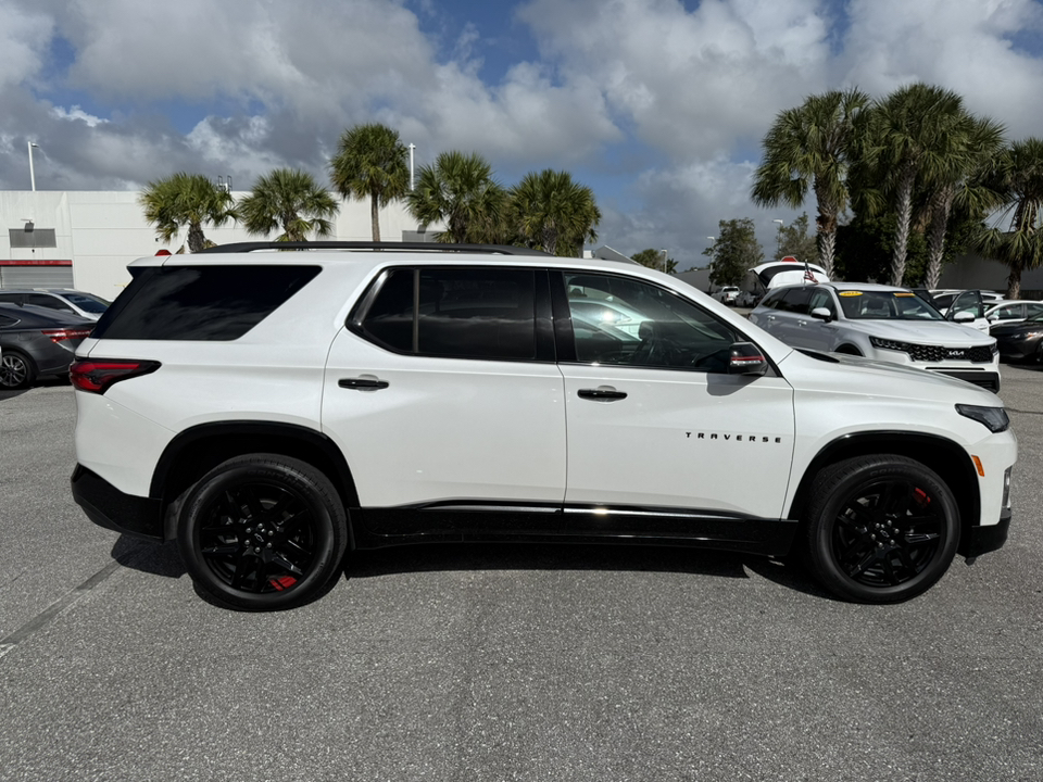 2023 Chevrolet Traverse Premier 8