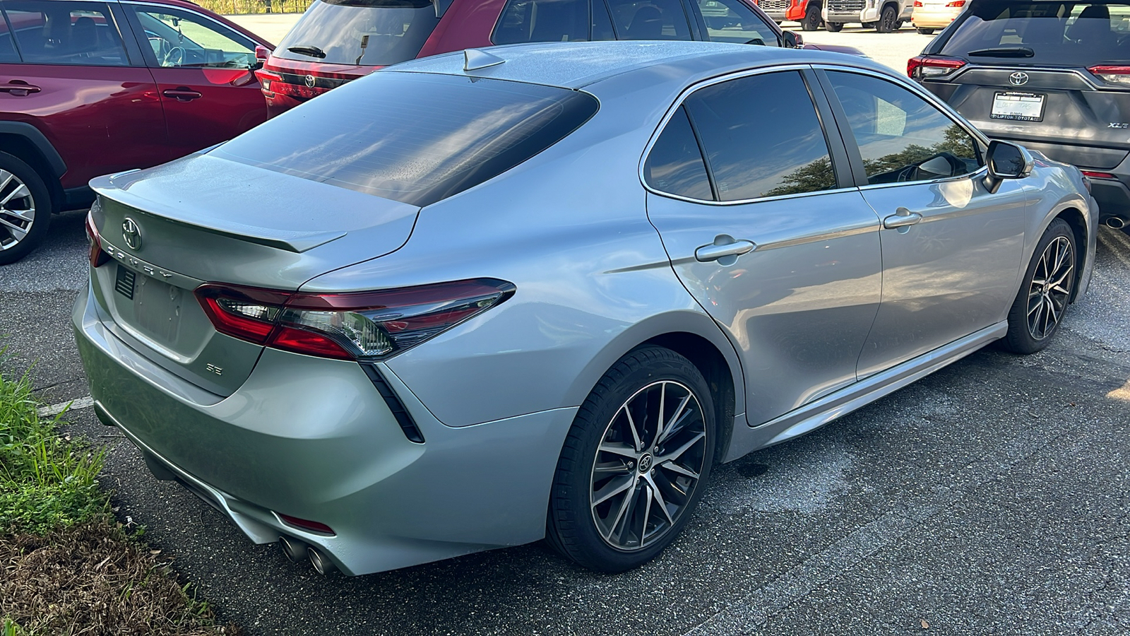 2023 Toyota Camry SE 6