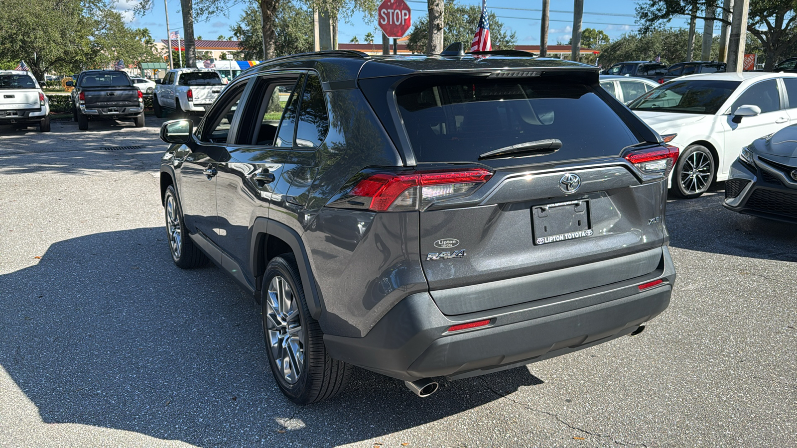 2021 Toyota RAV4 XLE Premium 5