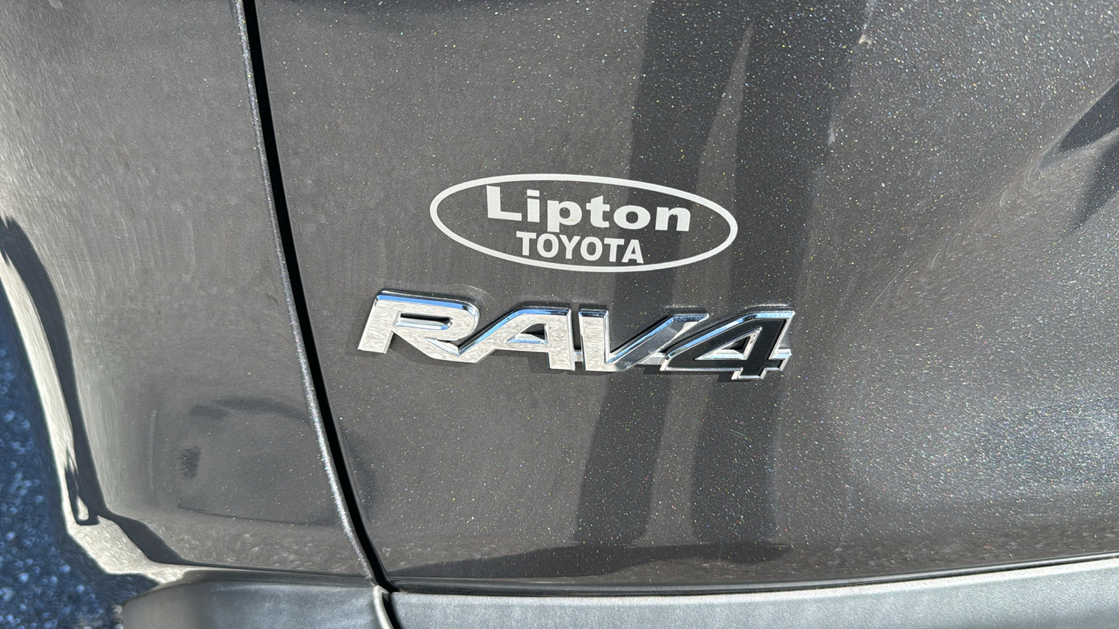 2021 Toyota RAV4 XLE Premium 7