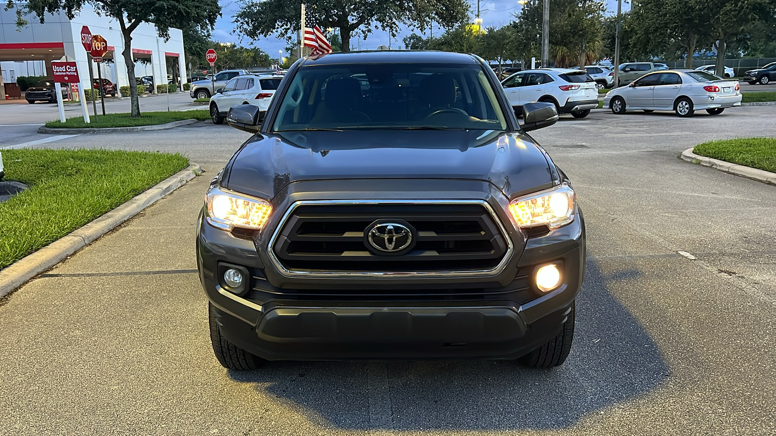 2022 Toyota Tacoma SR5 2