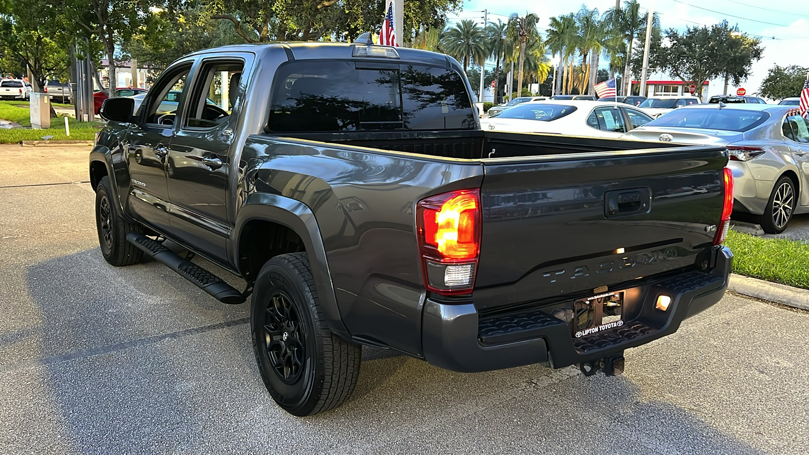 2022 Toyota Tacoma SR5 5