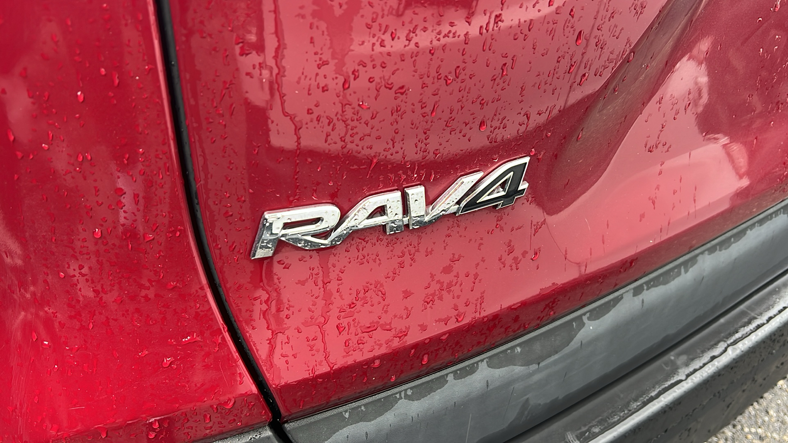 2021 Toyota RAV4 XLE Premium 5