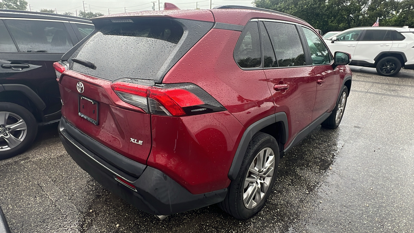 2021 Toyota RAV4 XLE Premium 7