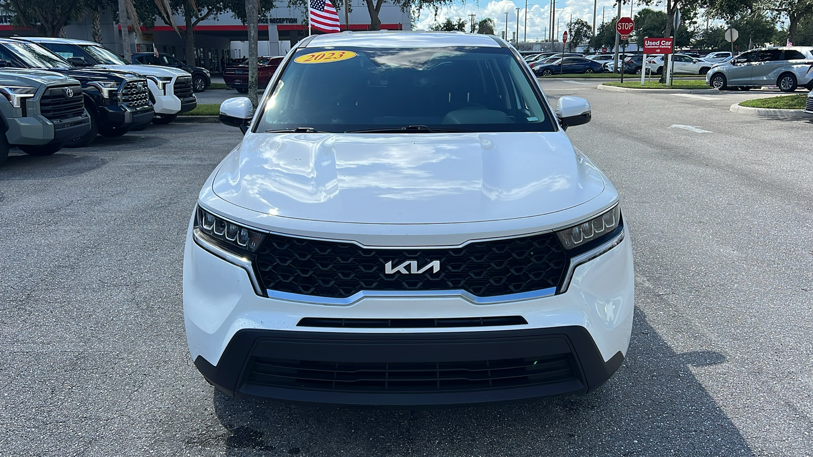 2023 Kia Sorento LX 2