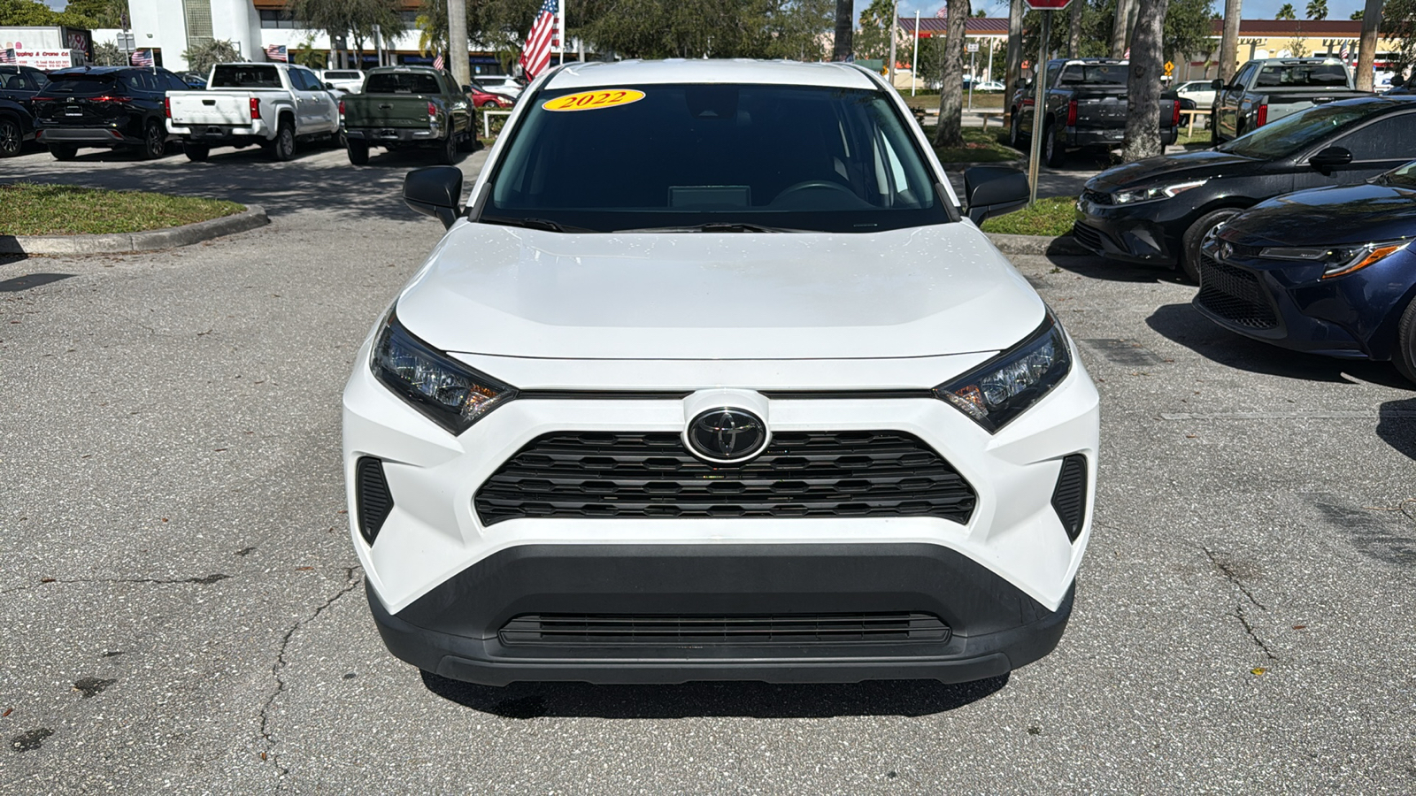 2022 Toyota RAV4 LE 2