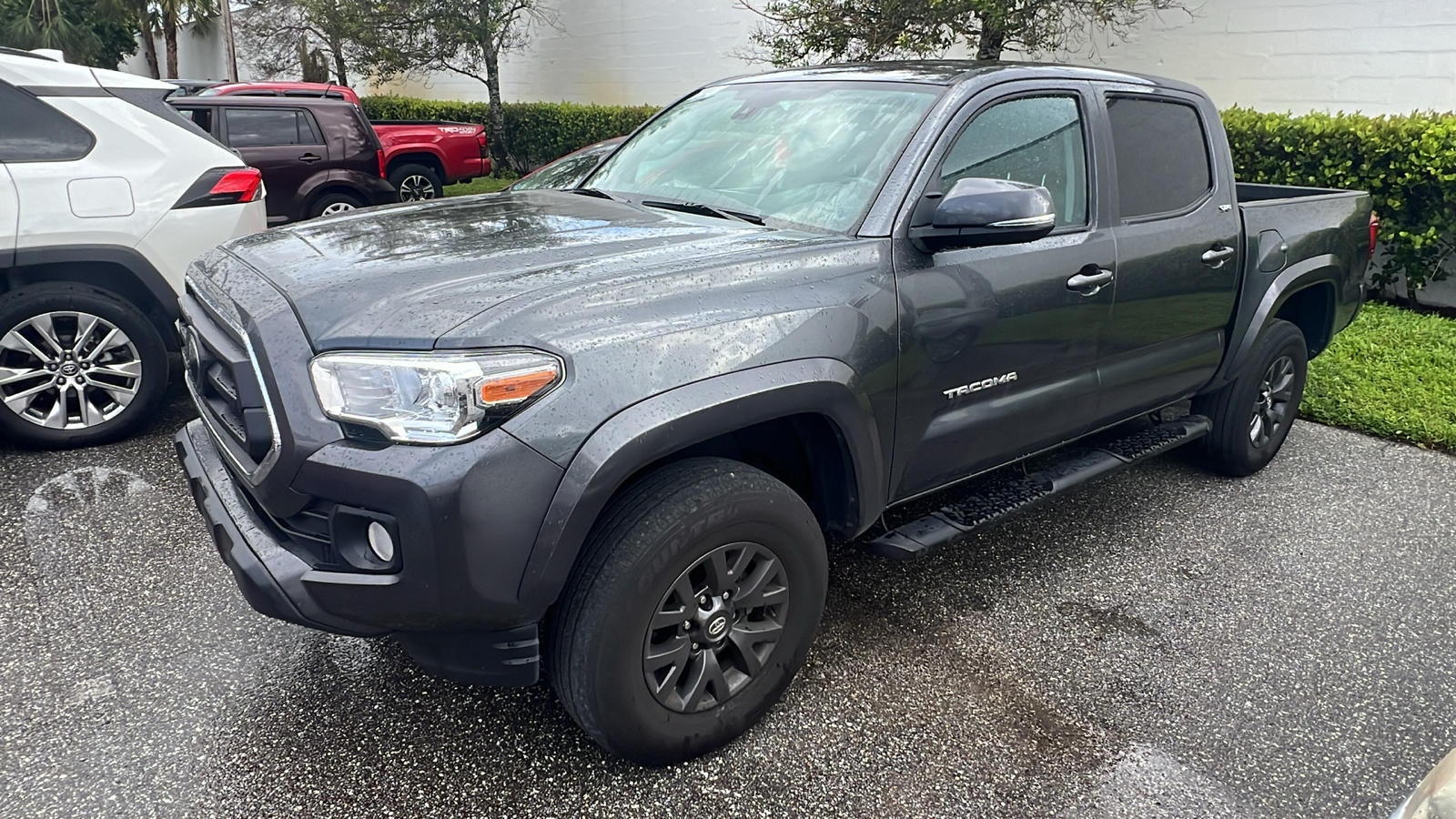 2022 Toyota Tacoma SR5 3