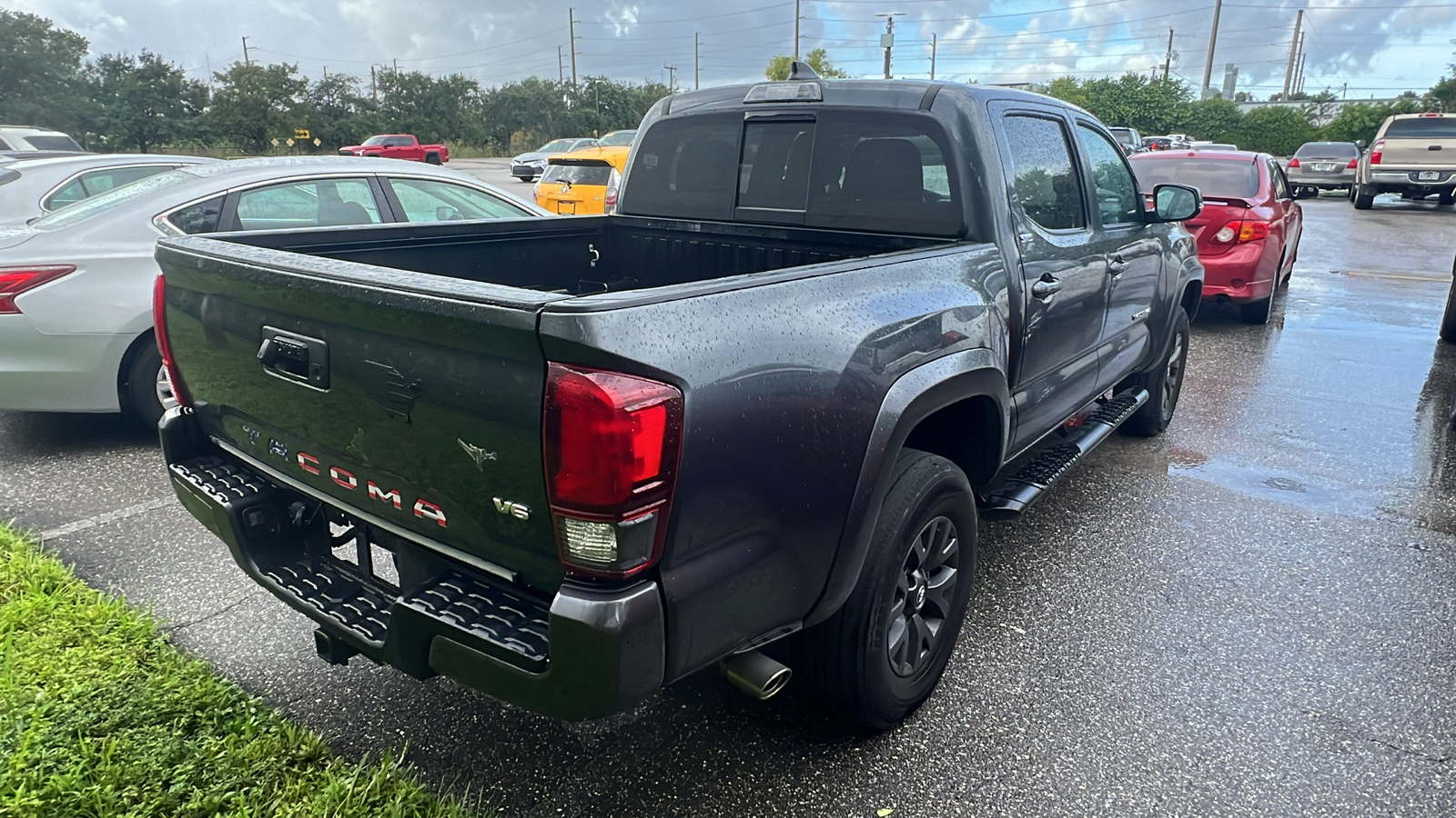 2022 Toyota Tacoma SR5 7